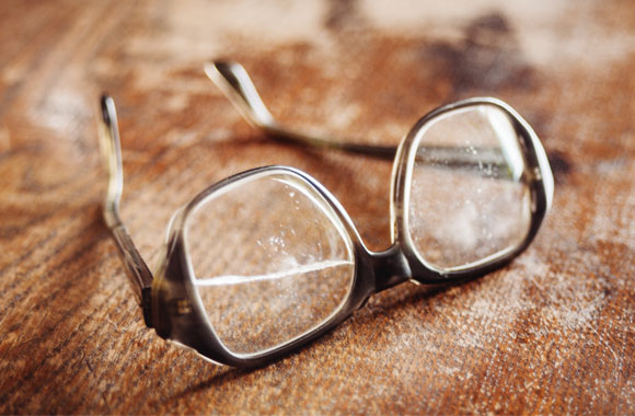 Benefits of anti-scratch lenses