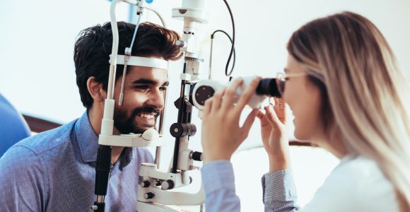 5 signs it’s time for an eye exam